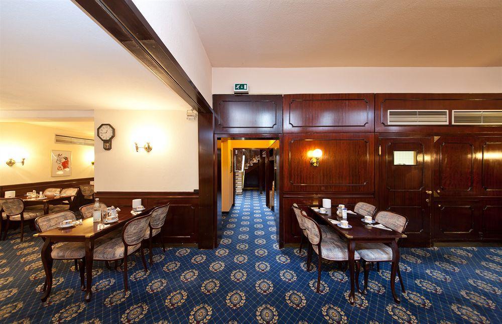 Hotel Leonet Cologne Exterior photo
